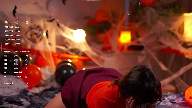 Julia PR0 online show from 10.31.25