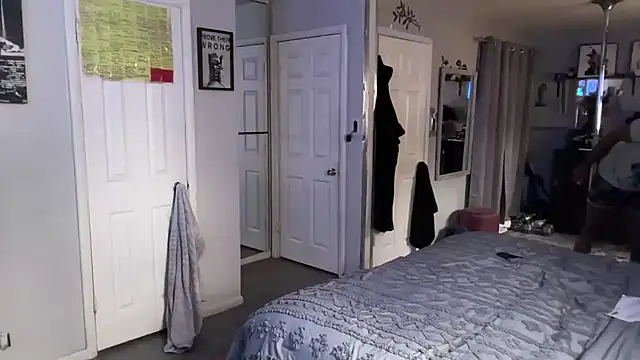 sexyred77713 online show from 02.20.26