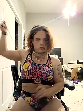 Kiami Noara online show from 09.11.25