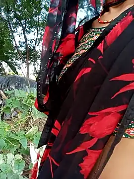 Snapshot of Shiya_janu chatting on 10.12.25 Shiya janu online show from 10.12.25