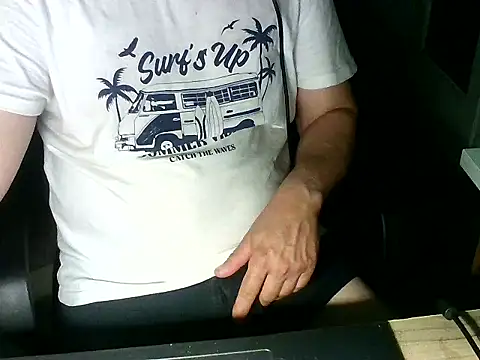 Snapshot of zee06 chatting on 05.22.26 zee06 online show from 05.22.26