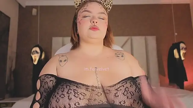 Miiss Bubble online show from 10.29.25