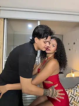 Snapshot of Rose-andres chatting on 03.04.26 Rose-andres online show from 03.04.26