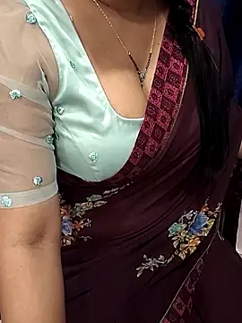 Snapshot of Anuforyou19 chatting on 10.05.25 Anuforyou19 online show from 10.05.25