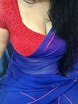 Snapshot of Anuforyou19 chatting on 10.26.25 Anuforyou19 online show from 10.26.25