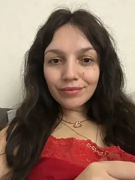 GoldenRay Xx online show from 04.21.26