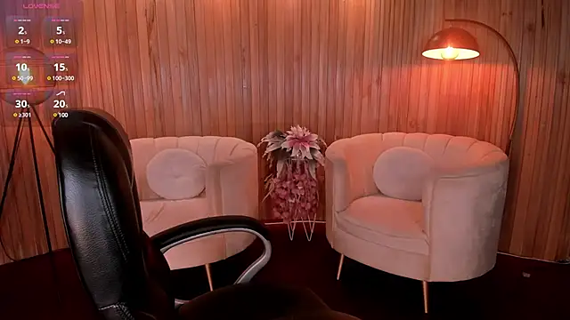 MeganScott online show from 12.23.24