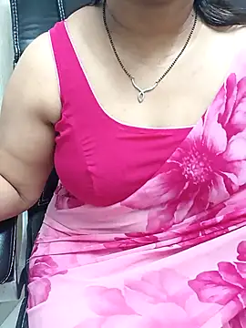 Snapshot of Anushka134 chatting on 09.11.25 Anushka134 online show from 09.11.25