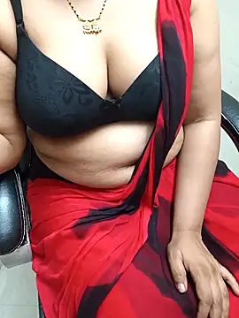 Snapshot of Anushka134 chatting on 09.25.25 Anushka134 online show from 09.25.25