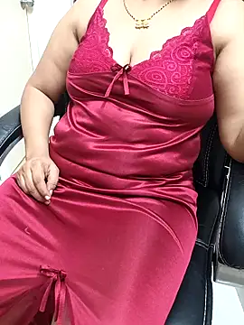 Snapshot of Anushka134 chatting on 10.01.25 Anushka134 online show from 10.01.25