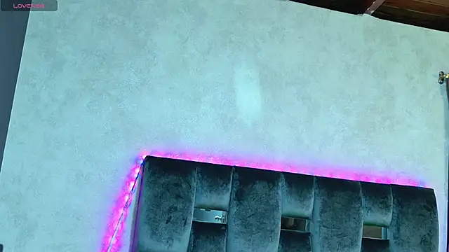 Taurito    online show from 10.13.25