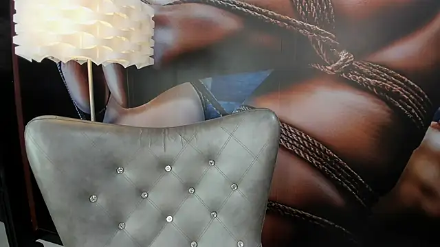 miss   taylor online show from 11.15.25