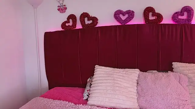 Snapshot of cuteeimy chatting on 02.12.26 cuteeimy online show from 02.12.26