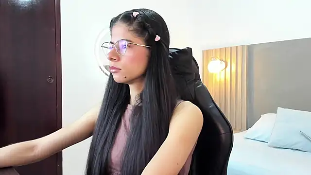 carlina 15 online show from 09.11.25