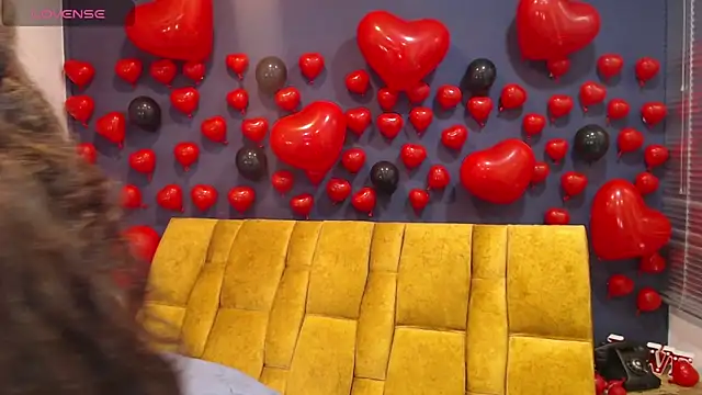 KendraaSimons online show from 02.16.26