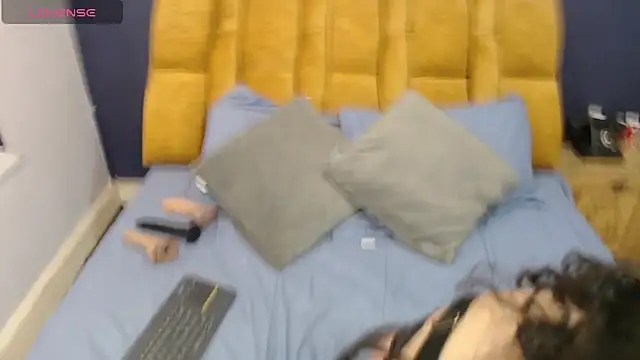 KendraaSimons online show from 04.09.26