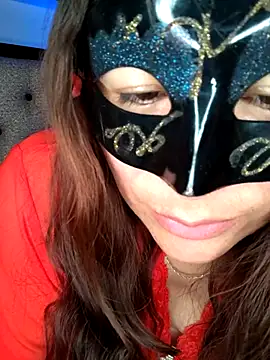 Snapshot of HotLaurha chatting on 10.07.25 HotLaurha online show from 10.07.25