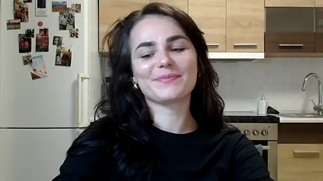 Snapshot of Silviaa_a chatting on 09.28.25 Silviaa a online show from 09.28.25