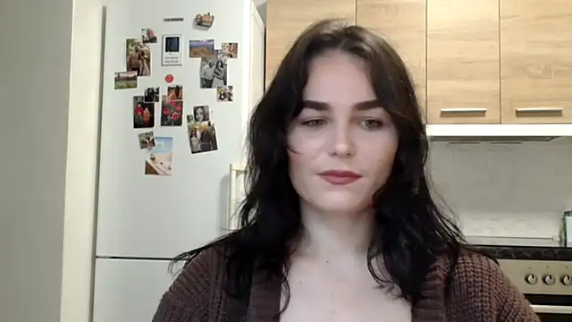 Snapshot of Silviaa_a chatting on 10.19.25 Silviaa a online show from 10.19.25