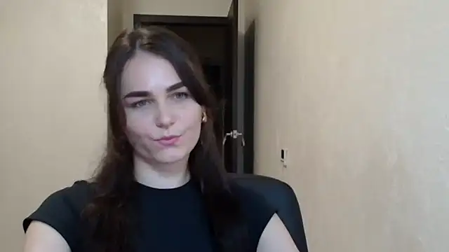 Snapshot of Silviaa_a chatting on 11.13.25 Silviaa a online show from 11.13.25