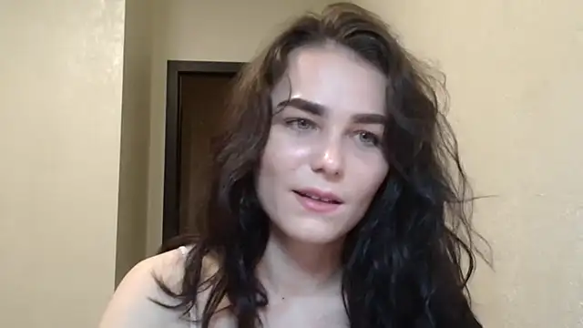 Snapshot of Silviaa_a chatting on 02.17.26 Silviaa a online show from 02.17.26