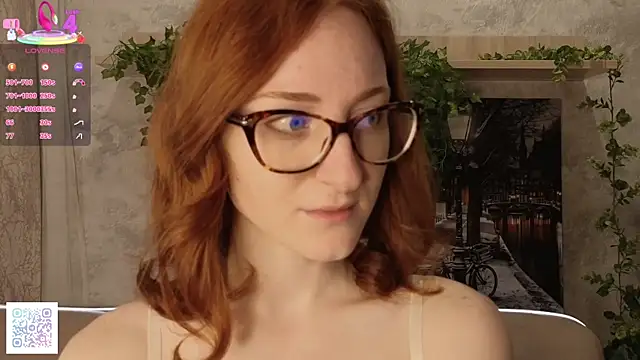 VeronaHascall online show from 09.16.25