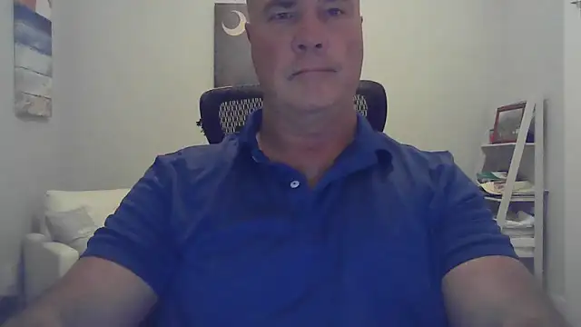 Snapshot of cyclone1212 chatting on 05.29.26 cyclone1212 online show from 05.29.26