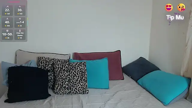 Snapshot of Tim_mz01 chatting on 10.02.25 Tim mz01 online show from 10.02.25