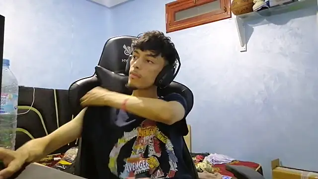 Snapshot of Dark_DesireX chatting on 09.30.25 Dark DesireX online show from 09.30.25