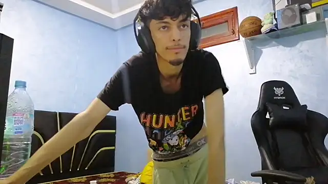 Snapshot of Dark_DesireX chatting on 10.05.25 Dark DesireX online show from 10.05.25