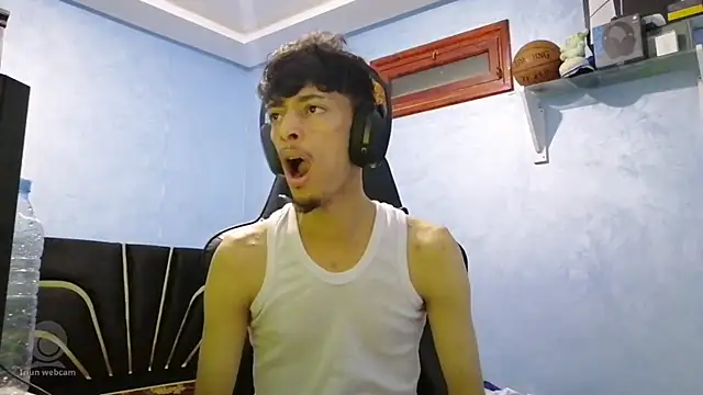 Snapshot of Dark_DesireX chatting on 10.06.25 Dark DesireX online show from 10.06.25