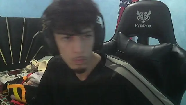 Snapshot of Dark_DesireX chatting on 10.19.25 Dark DesireX online show from 10.19.25