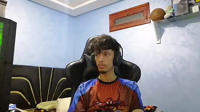 Snapshot of Dark_DesireX chatting on 11.01.25 Dark DesireX online show from 11.01.25