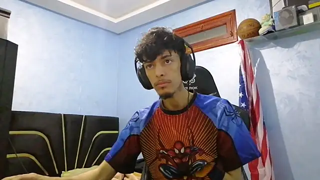 Snapshot of Dark_DesireX chatting on 11.02.25 Dark DesireX online show from 11.02.25