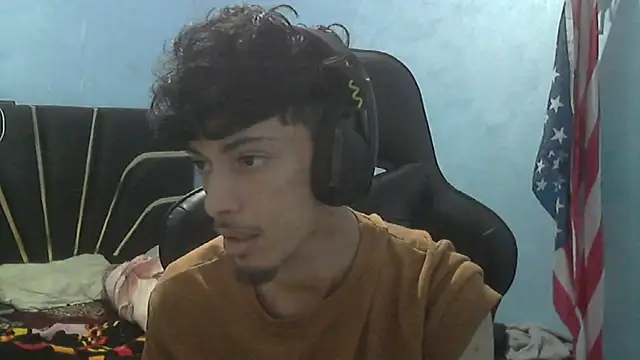 Snapshot of Dark_DesireX chatting on 11.03.25 Dark DesireX online show from 11.03.25