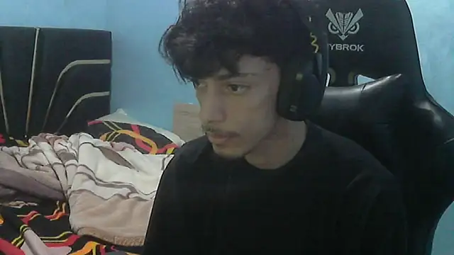 Snapshot of Dark_DesireX chatting on 11.07.25 Dark DesireX online show from 11.07.25