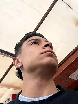 Snapshot of MR_MUSCLE chatting on 09.17.25 MR MUSCLE online show from 09.17.25