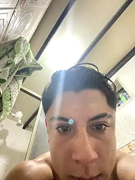 Snapshot of MR_MUSCLE chatting on 09.23.25 MR MUSCLE online show from 09.23.25