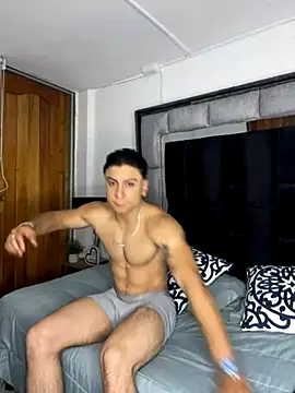 Snapshot of MR_MUSCLE chatting on 10.11.25 MR MUSCLE online show from 10.11.25