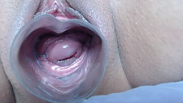 Snapshot of Princess_pussy01 chatting on 02.27.26 Princess pussy01 online show from 02.27.26