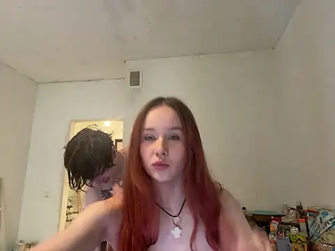 Snapshot of Remmy_Foxx_ chatting on 09.18.25 Remmy Foxx online show from 09.18.25