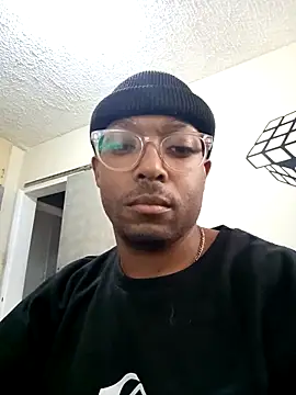 Snapshot of The_DonDadda chatting on 10.20.25 The DonDadda online show from 10.20.25