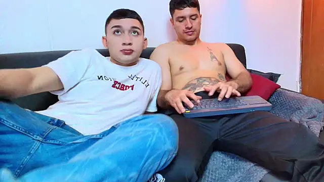 Snapshot of nicoo_2036 chatting on 11.02.25 nicoo 2036 online show from 11.02.25