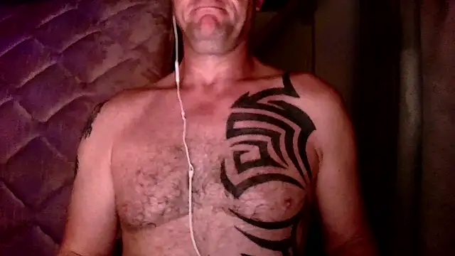 Yournaughty online show from 10.05.25