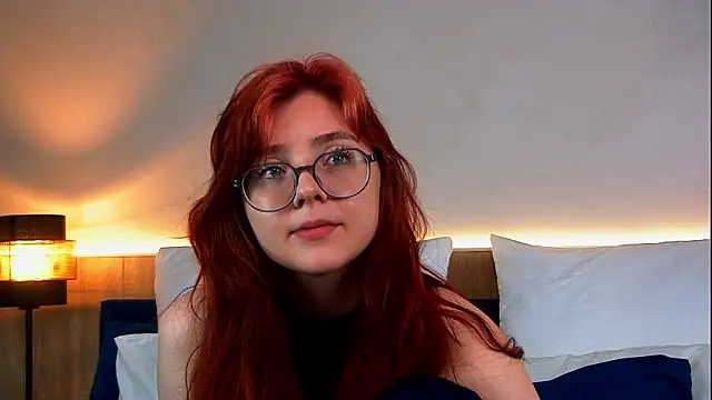 Snapshot of Nora__Ray chatting on 05.29.26 Nora Ray online show from 05.29.26