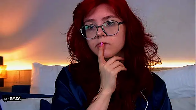 Snapshot of Nora__Ray chatting on 06.01.26 Nora Ray online show from 06.01.26