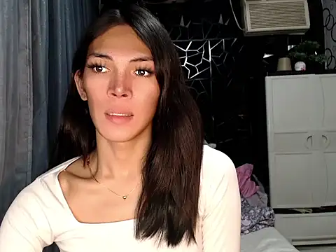 ladyhotcuming online show from 06.28.26