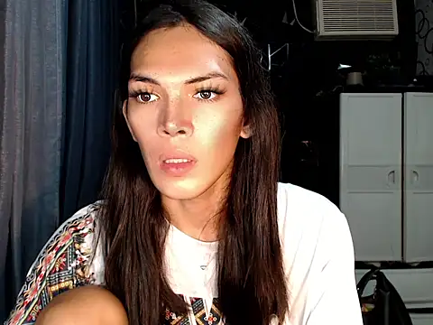 ladyhotcuming online show from 07.13.26