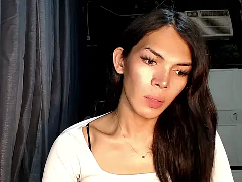 ladyhotcuming online show from 07.22.26