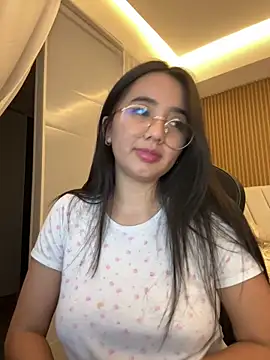 Michelle Zoe online show from 03.13.26